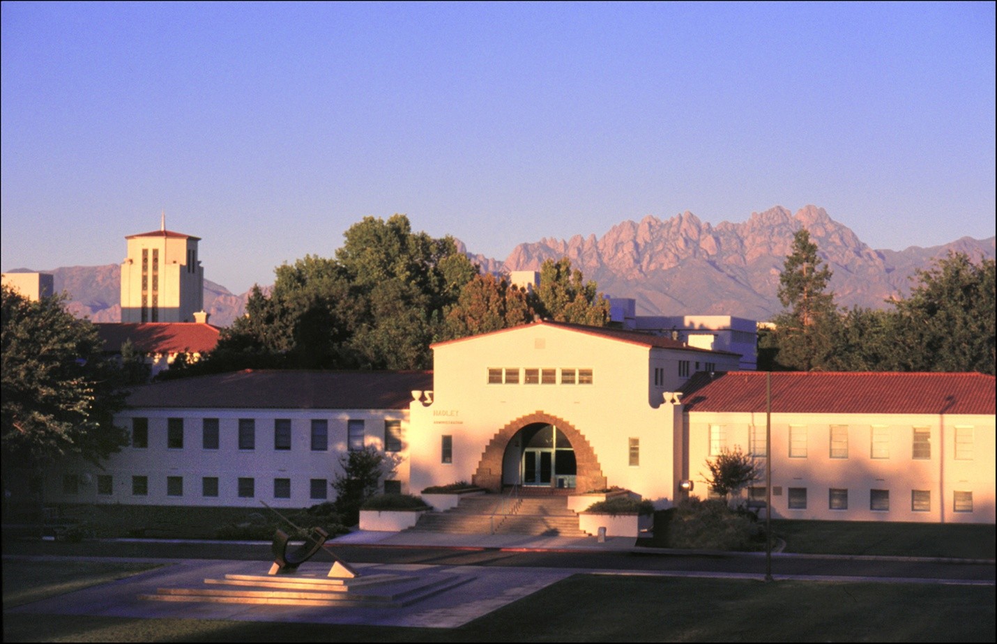 Picture of Hadley Hall at NMSU